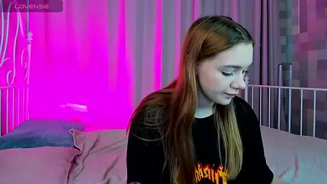 cam to cam sexiness with Girls streamers. Explore the newest collection of intense camshows from our capable horny hosts.