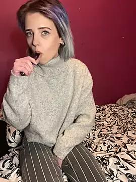 cam to cam sexiness with Girls streamers. Explore the newest collection of intense camshows from our capable horny hosts.