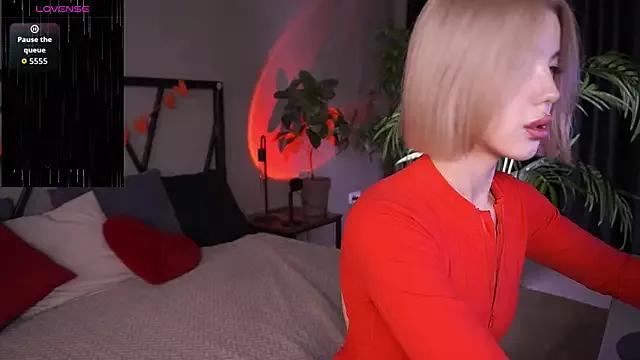 cam to cam sexiness with Girls streamers. Explore the newest collection of intense camshows from our capable horny hosts.
