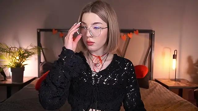 cam to cam sexiness with Girls streamers. Explore the newest collection of intense camshows from our capable horny hosts.