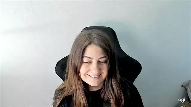 Lisan_1 from StripChat is Freechat