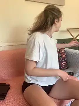 Littlelolo60 from StripChat is Freechat