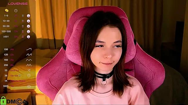 cam to cam sexiness with Girls streamers. Explore the newest collection of intense camshows from our capable horny hosts.