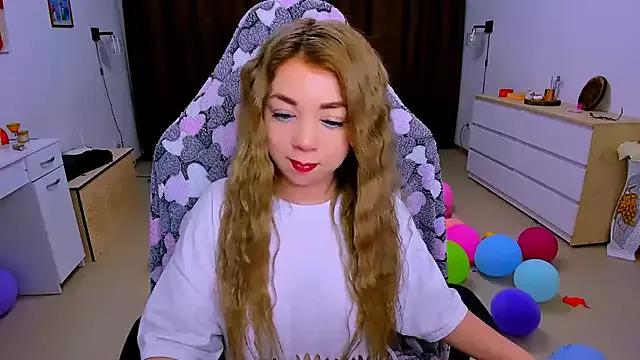 cam to cam sexiness with Girls streamers. Explore the newest collection of intense camshows from our capable horny hosts.