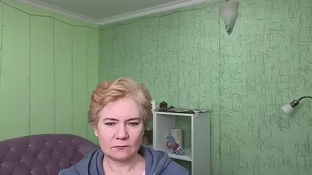 Louise_Lavende from StripChat is Freechat