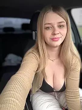 cam to cam sexiness with Girls streamers. Explore the newest collection of intense camshows from our capable horny hosts.