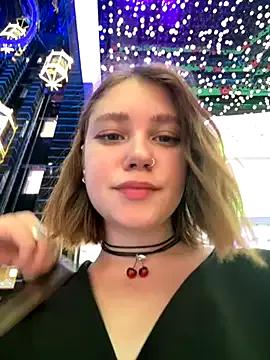 Photos of lucy-joy from StripChat is Freechat