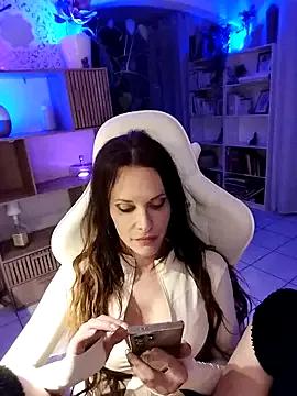 cam to cam sexiness with Girls streamers. Explore the newest collection of intense camshows from our capable horny hosts.