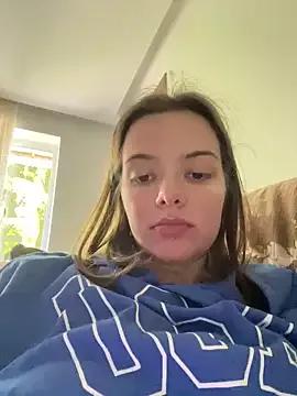 LunarElf25 from StripChat is Freechat