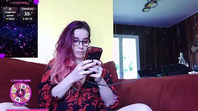 cam to cam sexiness with Girls streamers. Explore the newest collection of intense camshows from our capable horny hosts.