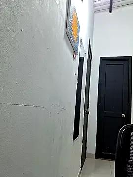 Photos of Maite_4 from StripChat is Freechat