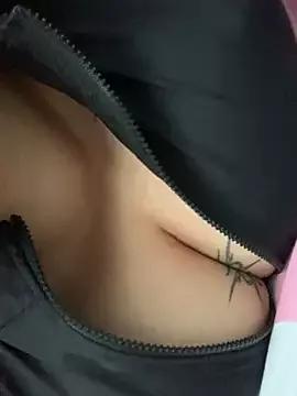 mariabootyyy from StripChat is Freechat