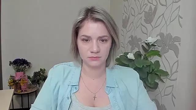 MariaSttone from StripChat is Freechat