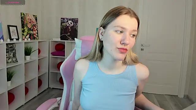 cam to cam sexiness with Girls streamers. Explore the newest collection of intense camshows from our capable horny hosts.