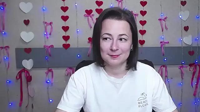 cam to cam sexiness with Girls streamers. Explore the newest collection of intense camshows from our capable horny hosts.