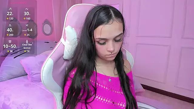 cam to cam sexiness with Girls streamers. Explore the newest collection of intense camshows from our capable horny hosts.