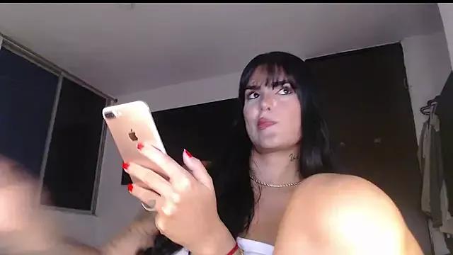 MARYADSUARD from StripChat is Freechat