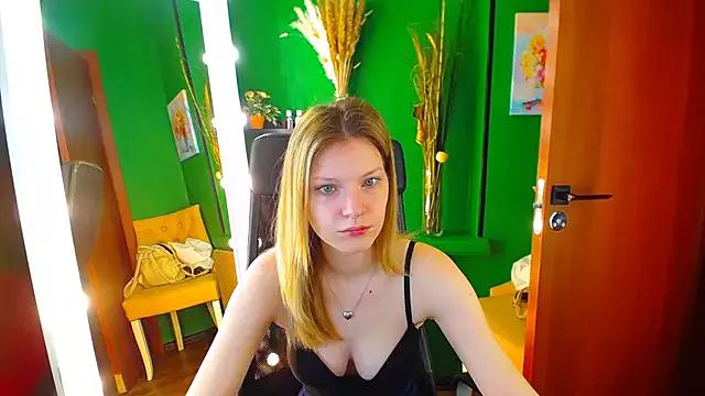 Get ready to be blown away by the sexiness and flair of our piercing free cam performers on our piercing page. From PantyPlay to PillowHumping, we've got the sweetest cam feed variety.
