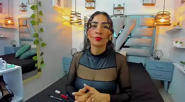 MatureMarilyn from StripChat is Freechat