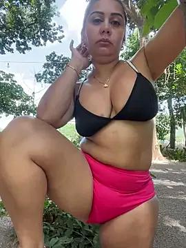 Photos of maymercy from StripChat is Freechat