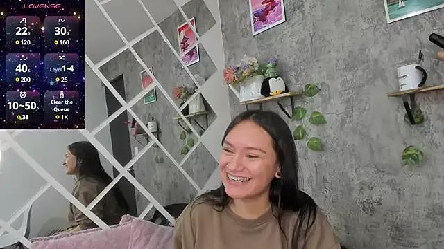 cam to cam sexiness with Girls streamers. Explore the newest collection of intense camshows from our capable horny hosts.