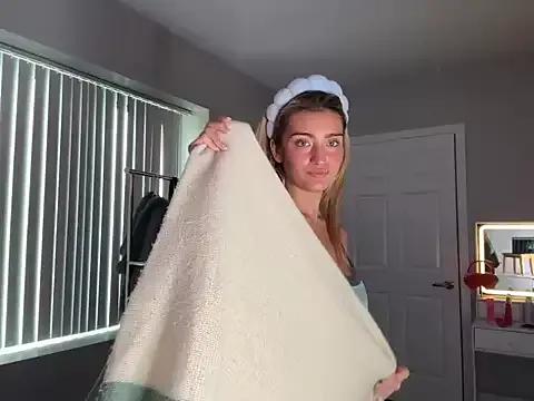 Photos of meggsworld from StripChat is Freechat
