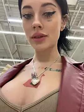 cam to cam sexiness with Girls streamers. Explore the newest collection of intense camshows from our capable horny hosts.