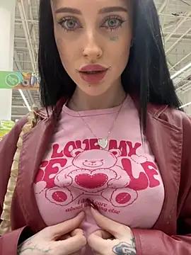 cam to cam sexiness with Girls streamers. Explore the newest collection of intense camshows from our capable horny hosts.
