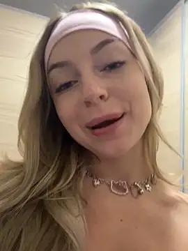 cam to cam sexiness with Girls streamers. Explore the newest collection of intense camshows from our capable horny hosts.