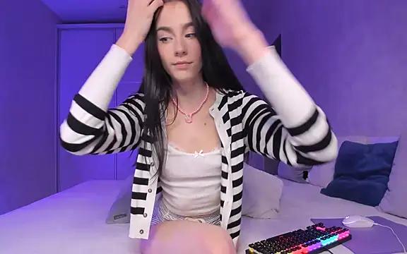 cam to cam sexiness with Girls streamers. Explore the newest collection of intense camshows from our capable horny hosts.