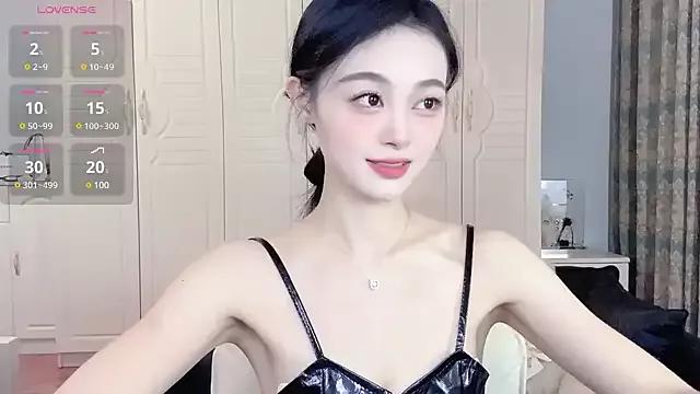 cam to cam sexiness with Girls streamers. Explore the newest collection of intense camshows from our capable horny hosts.