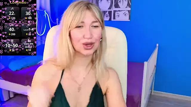 MilaBott from StripChat is Freechat