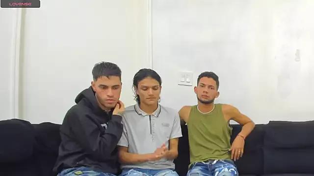 Milky_Crew from StripChat is Freechat