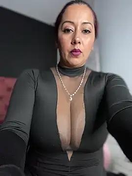 cam to cam sexiness with Girls streamers. Explore the newest collection of intense camshows from our capable horny hosts.