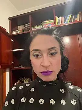 Mona_da from StripChat is Freechat
