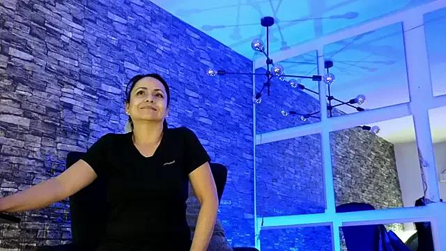monicarousey from StripChat is Freechat