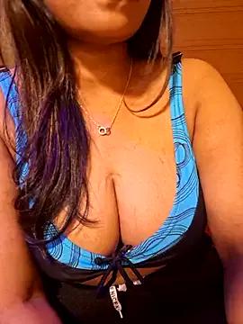 N-Natasha from StripChat is Freechat