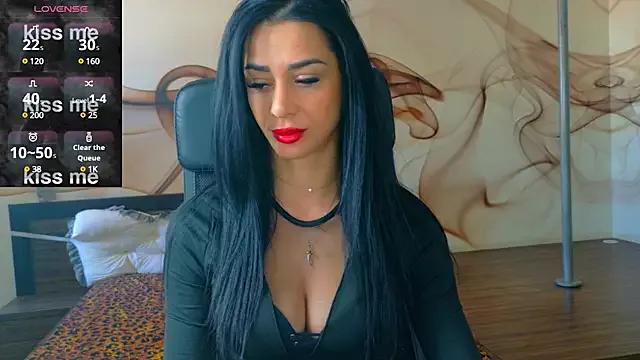 NaomiScarlett from StripChat is Freechat