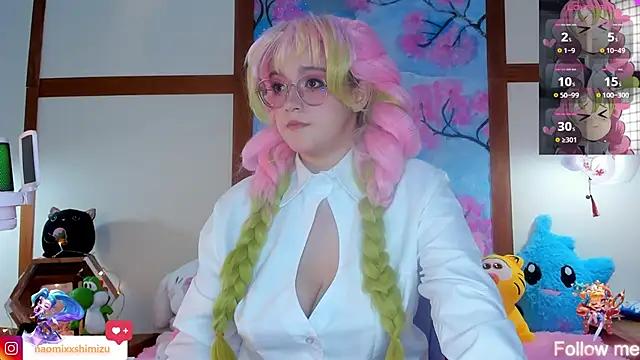 cam to cam sexiness with Girls streamers. Explore the newest collection of intense camshows from our capable horny hosts.