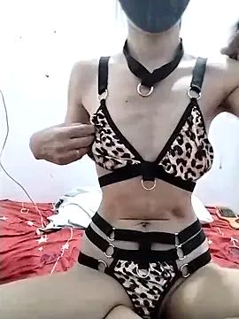 cam to cam sexiness with Girls streamers. Explore the newest collection of intense camshows from our capable horny hosts.