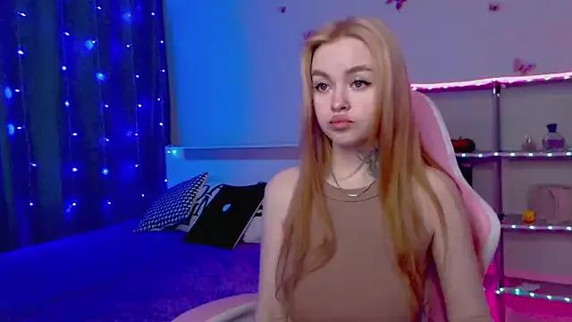 cam to cam sexiness with Girls streamers. Explore the newest collection of intense camshows from our capable horny hosts.