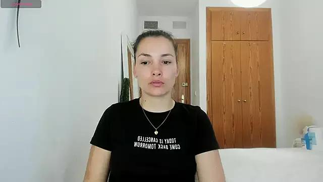 NiaStone from StripChat is Freechat