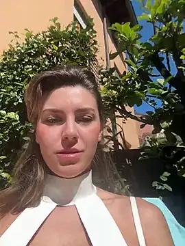 cam to cam sexiness with Girls streamers. Explore the newest collection of intense camshows from our capable horny hosts.