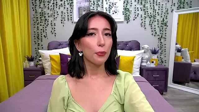 NicoleKellym from StripChat is Freechat