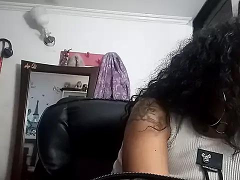 NicollWilliams_420 from StripChat is Freechat
