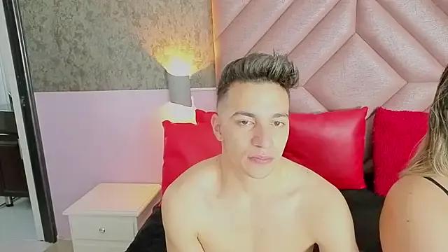 cam to cam sexiness with Girls streamers. Explore the newest collection of intense camshows from our capable horny hosts.
