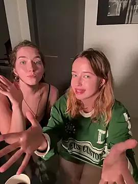 cam to cam sexiness with Girls streamers. Explore the newest collection of intense camshows from our capable horny hosts.