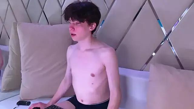 OwenHuffman from StripChat is Freechat