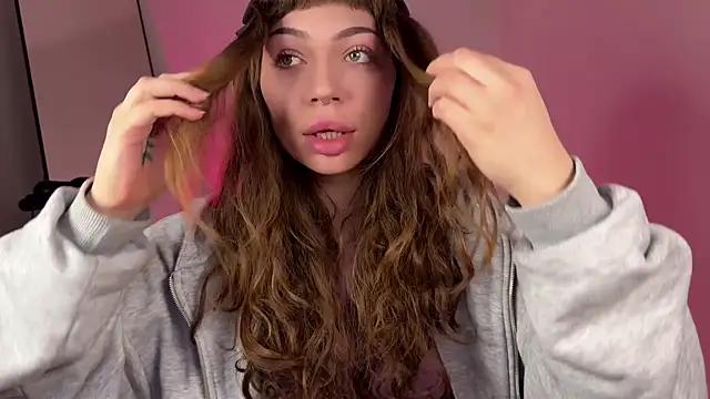cam to cam sexiness with Girls streamers. Explore the newest collection of intense camshows from our capable horny hosts.