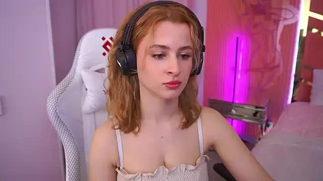 cam to cam sexiness with Girls streamers. Explore the newest collection of intense camshows from our capable horny hosts.